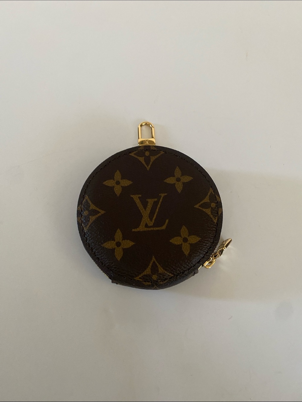 Louis Vuitton coin round pouch